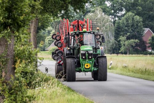 John Deere 6M_rok modelowy 2020