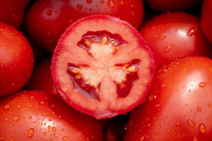 ceny warzyw, pomidory, warzywa z importu, Bronisze, ceny w Broniszach