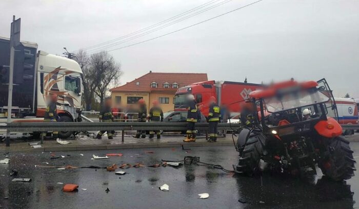 ochaby małe, wypadki z udziałem ciągników rolniczych, wypadki na drogach, powiat cieszyński