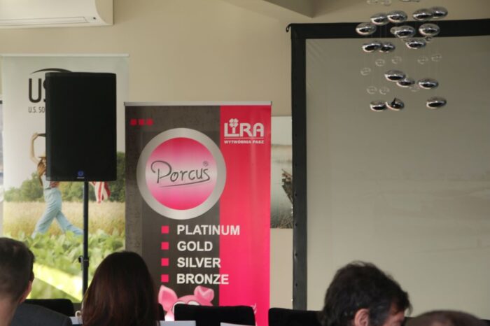 Ekstrudaty, ekstruzja, ASF, afrykański pomór świń, żywienie świń, zdrowie trzody chlewnej, Wytwórnia Pasz Lira