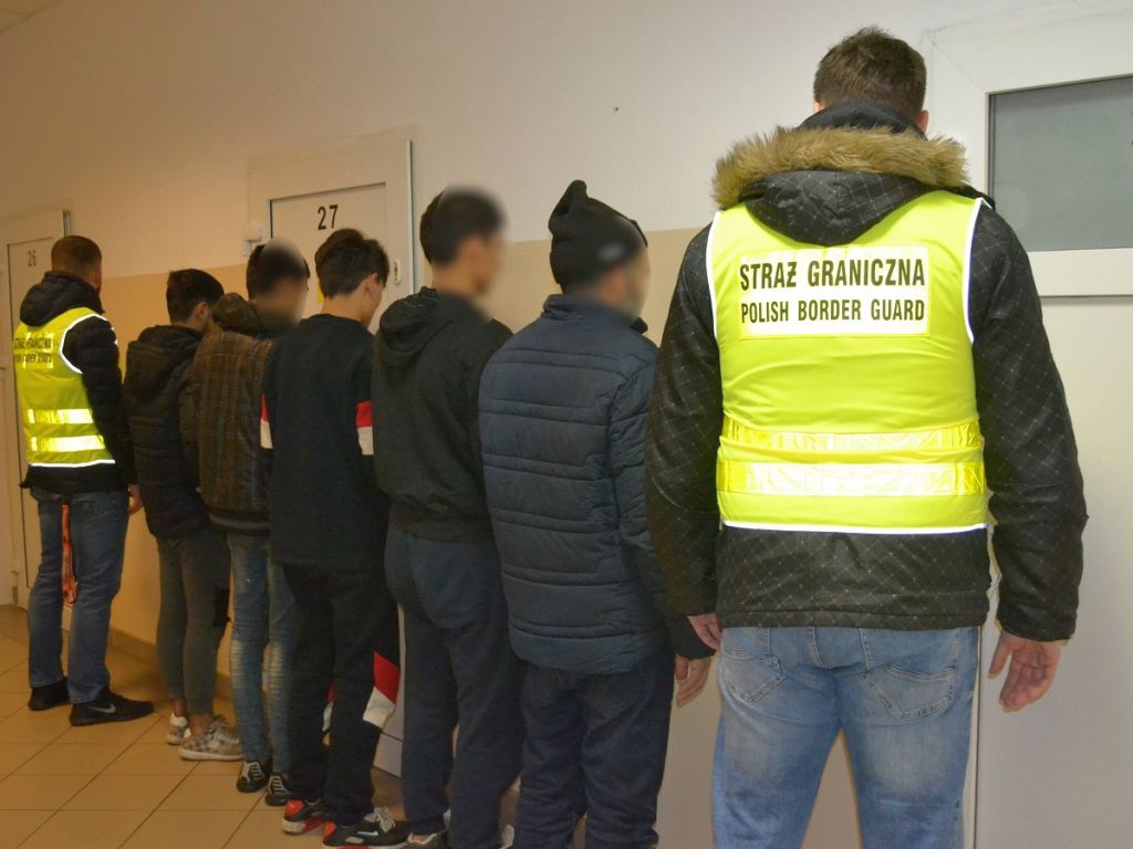 migranci z Afganistanu, Nadbużański Oddział Straży Granicznej, biała podlaska