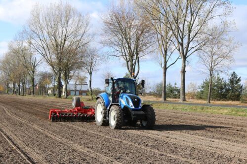 New Holland T5