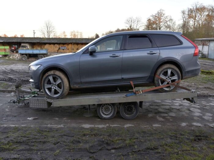 gmina Kościerzyna, kradzież samochodów, paserstwo, KPP w Kościerzynie