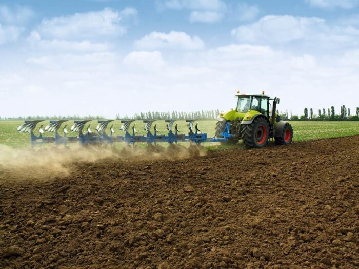 Claas CEMOS w ciągniku