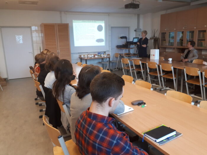 Dr Eglė Jotautienė, studenci, sala, wrib