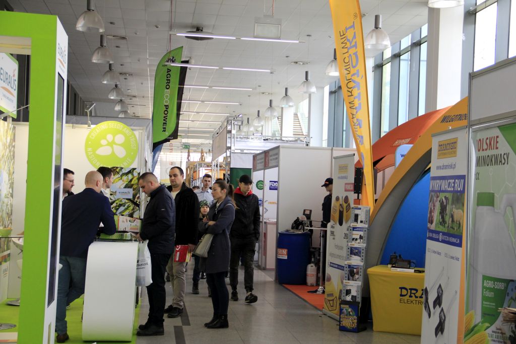 Targi Ferma 2020, targi, Łódź Expo, krowy mleczne, bydło mięsne, trzoda chlewna, drób, żywienie zwierząt, ASF