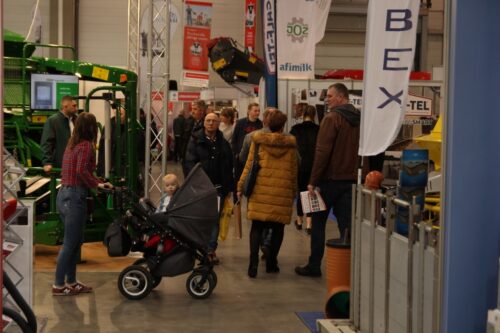 Targi Ferma 2020, krowy mleczne, bydło mięsne, trzoda chlewna, drób, żywienie zwierząt, ASF, hodowcy, targi rolnicze