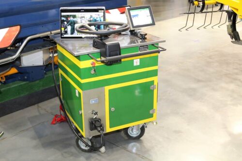 wózek dydaktyczny_rolnictwo precyzyjne John Deere