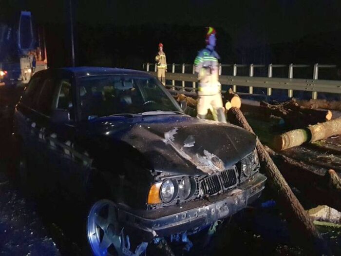 Wójcin, powiat wieruszowski, wypadki z udziałem ciągników, włoszczowa