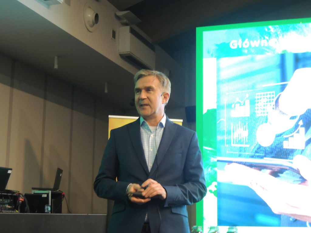 osadkowski, zielin, pomorze zachodnie, zielona pola lato