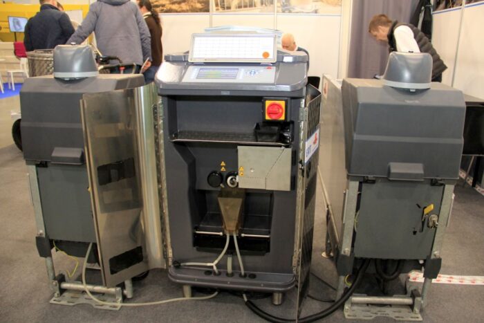 stacja pojenia cieląt, funkcja CalfExpert, Holm & Laue, Złoty Medal, Targi Ferma