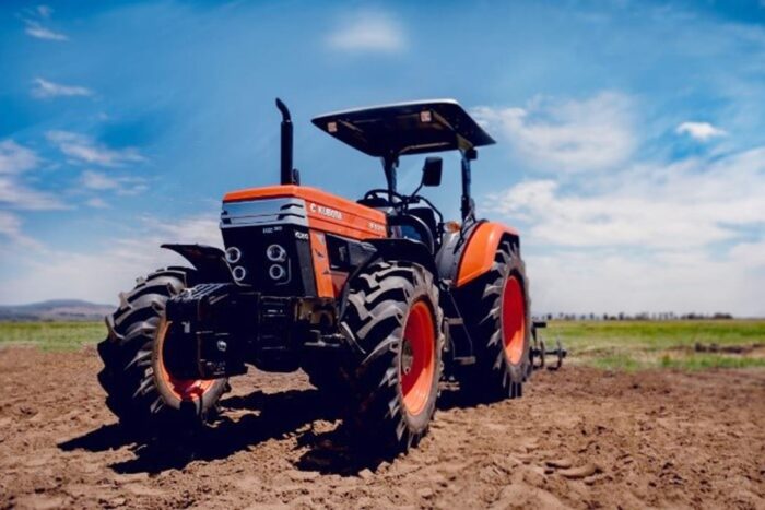 Kubota_Escort