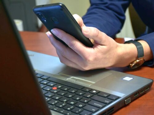 pandemia koronawirusa, oszustwa, policja