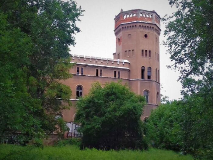 pałac rodziny Stolbergów, osiedlu Świniary, wrocław , kowr