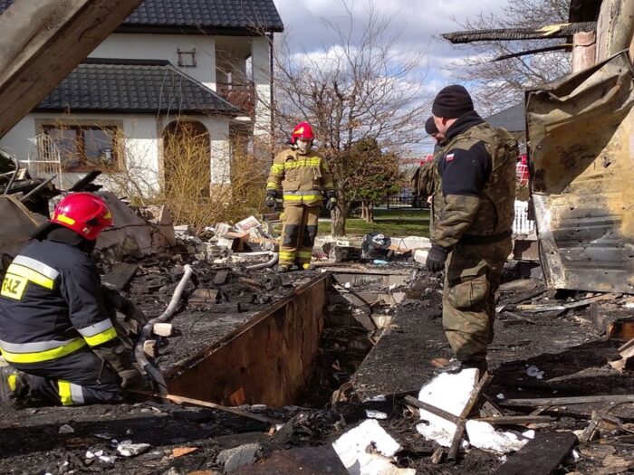 miłkowo, powiat ostrowiecki, wybuch niewybuchu, Sebastian Klaus, Robert Grudzień