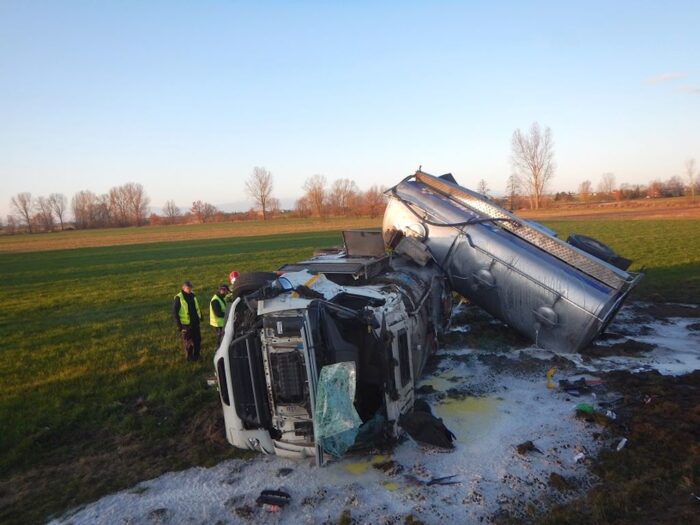 wypadki na drogach, Kocewia Mała, powiat kolski, Jeże, powiat piski