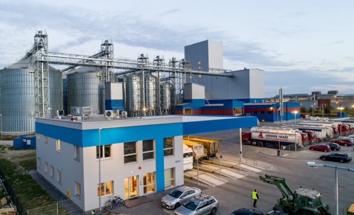 Ligota Dolna, Kluczbork, opolszczyzna, Cedrob, cedrob pasze, wytwórnia pasz