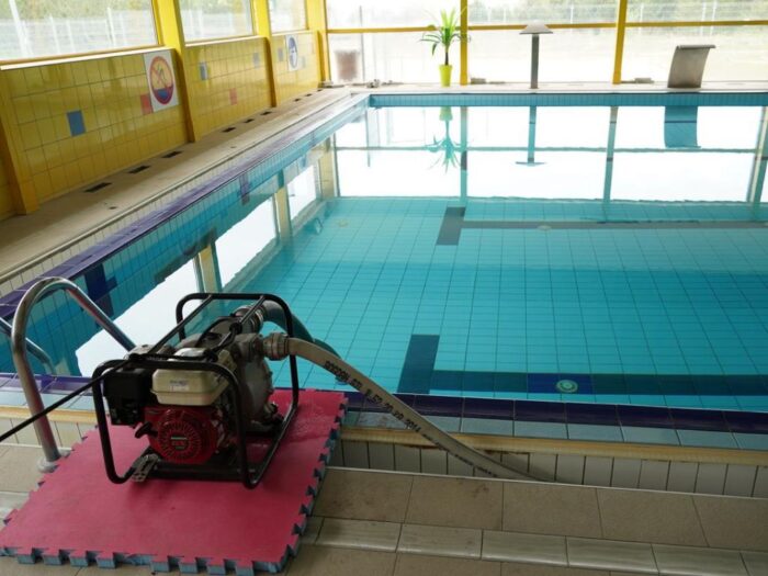 CRKF "AKWEN" w Czerwonaku, woda z basenu dla rolników, wielkopolska, susza rolnicza