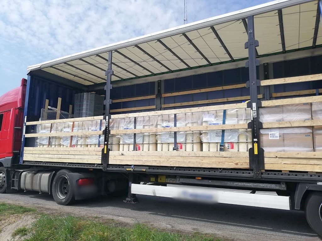 transport oleju palmowego, przejście graniczne w Trzebini, system SENT, Krajowa Administracja Skarbowa