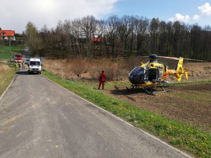 wypadek, policja, śmiertelny wypadek, wypadki na wsi, wypadek samochodowy