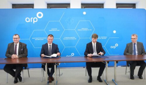 oze, energia, odnawialne źródła energii, nowa farma wiatrowa