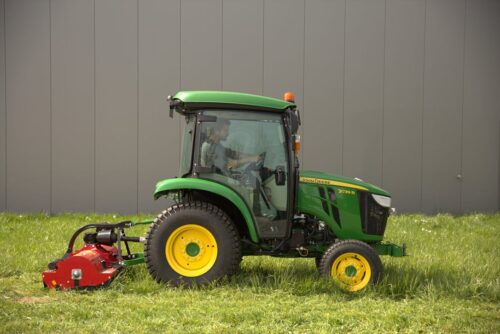John Deere 6215R