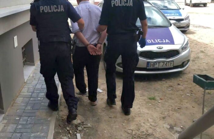 zwłoki w stawie, gmina Biała Piska, powiat piski, morderstwo