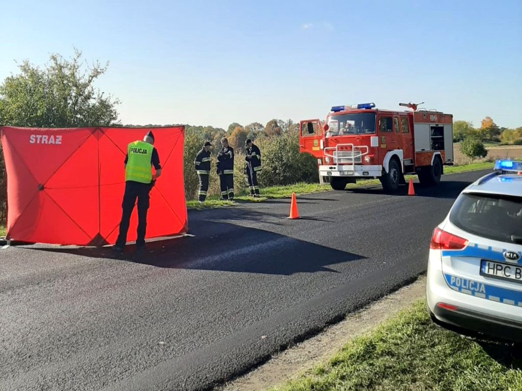 policja, wypadek, ciągnik, brawura na drodze, Włocławek, Białobrzegi