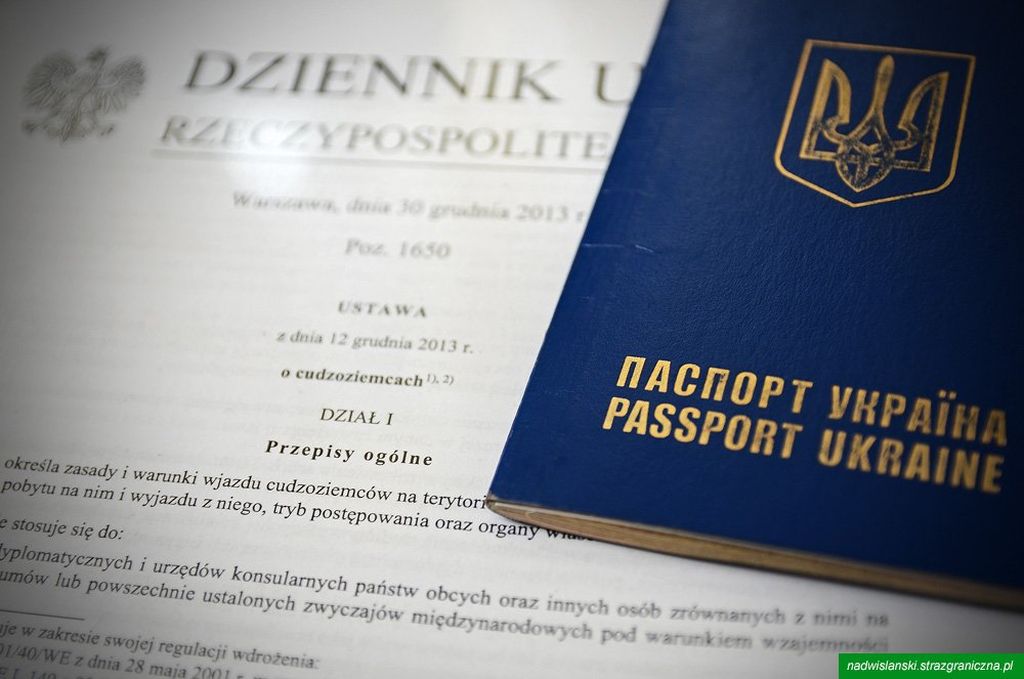 pracownicy sezonowi, straż graniczna, powiat grójecki, zatrudnienie obcokrajowców w gospodarstwie