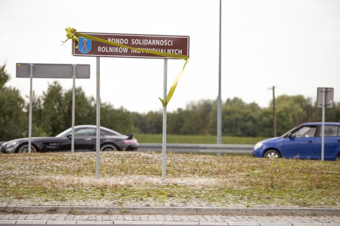 kujawsko-pomorskie, rondo solidarności rolników indywidualnych, historia