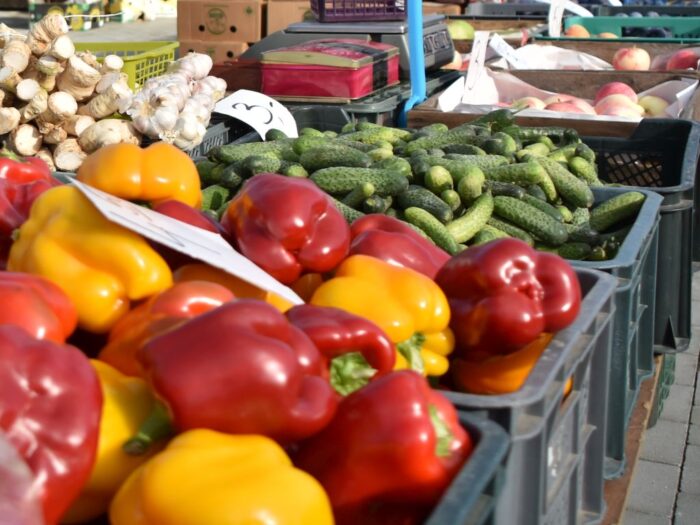 bazarki, targowiska, konsumpcja warzyw i owoców, epidemia koronawirusa