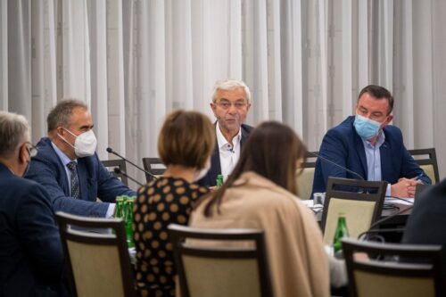 piątka dla zwierząt, ustawa o ochronie zwierząt, ubój rytualny, zwierzęta futerkowe, senat