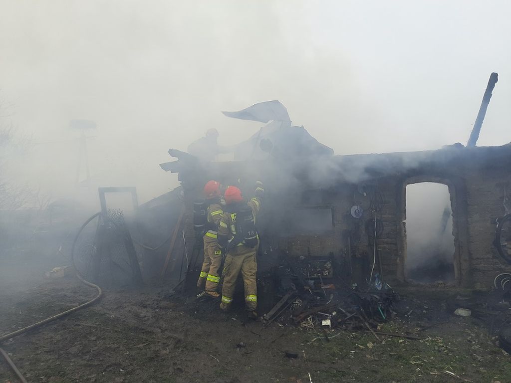 pożary w gospodarstwach, Janowo, powiat grajewski, Biedrzychowice, powiat prudnicki