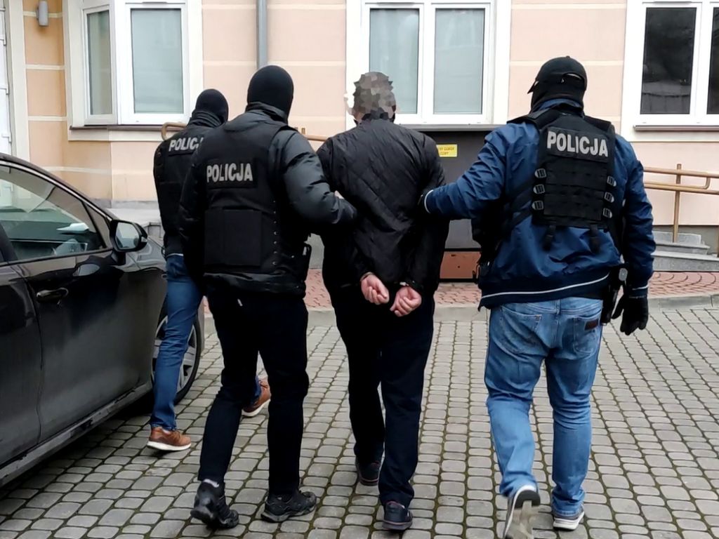 morderstwo rolników, Nowe Miasto nad Pilicą, powiat grójecki, Policjanci z Archiwum X