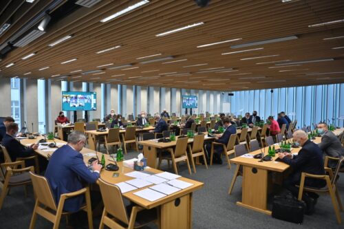 hodowla zwierzęca, pasze gmo, moratorium na stosowanie pasz gmo, śruta sojowa