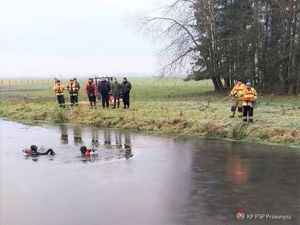 zwłoki w wiejskich stawach, powiat przasnyski, Rostkowo