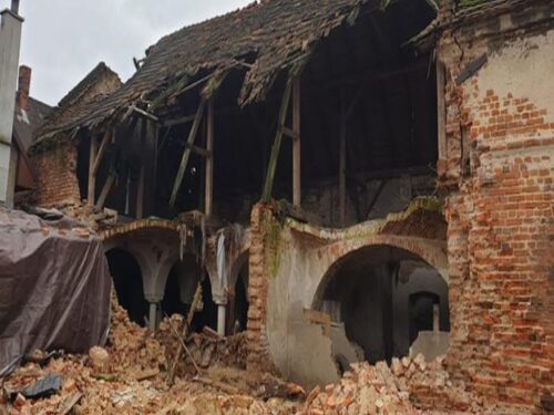 zawalona stodoła, czeska wieś, Marek Zagórski, KP PSP Brzeg