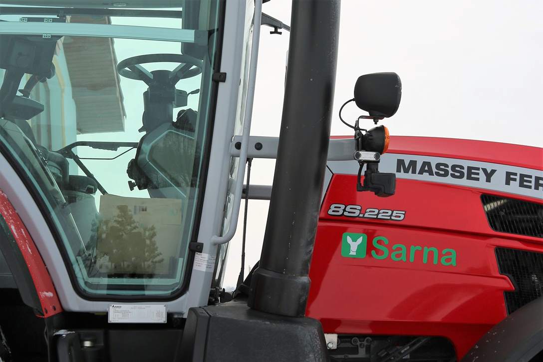 Massey Ferguson 8S.225