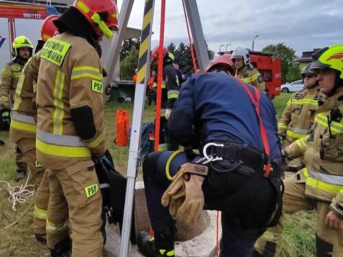 zwłoki w studni, romanówka, Andrzej Szacoń, Bełżyce