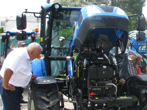 sprzedaż ciągników rolniczych, Tomasz Rybak, New Holland, John Deere, Deutz-Fahr