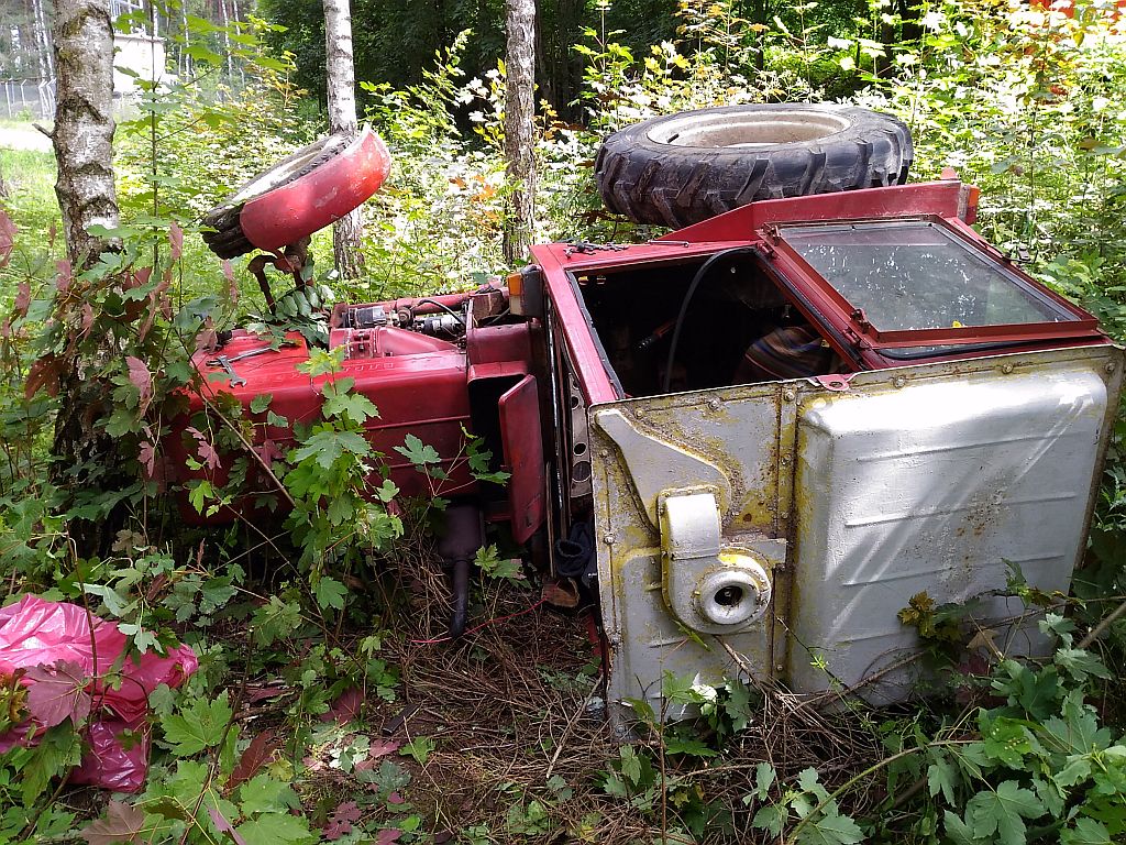 wypadek, policja, śmiertelny wypadek, wypadki na wsi, wypadek samochodowy