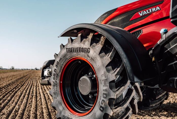 Valtra seii T z dedykowanymi oponami Trelleborg
