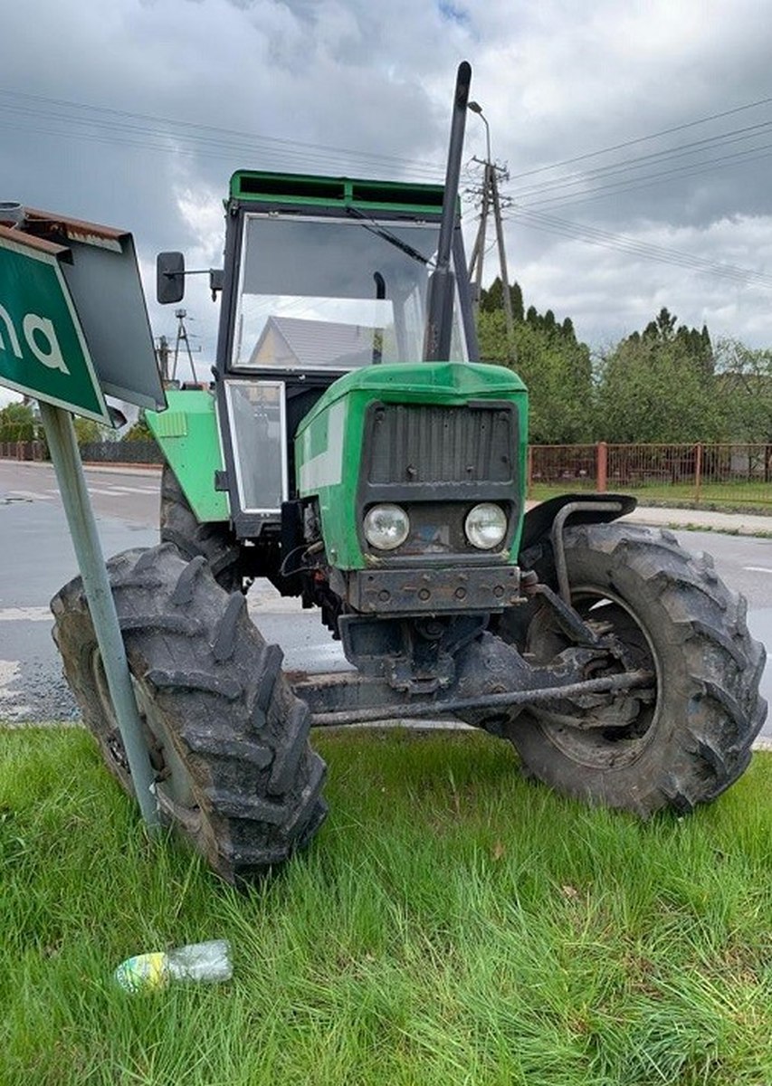 kolizja w łomazach, policja, lubelskie, kmp biała podlaska