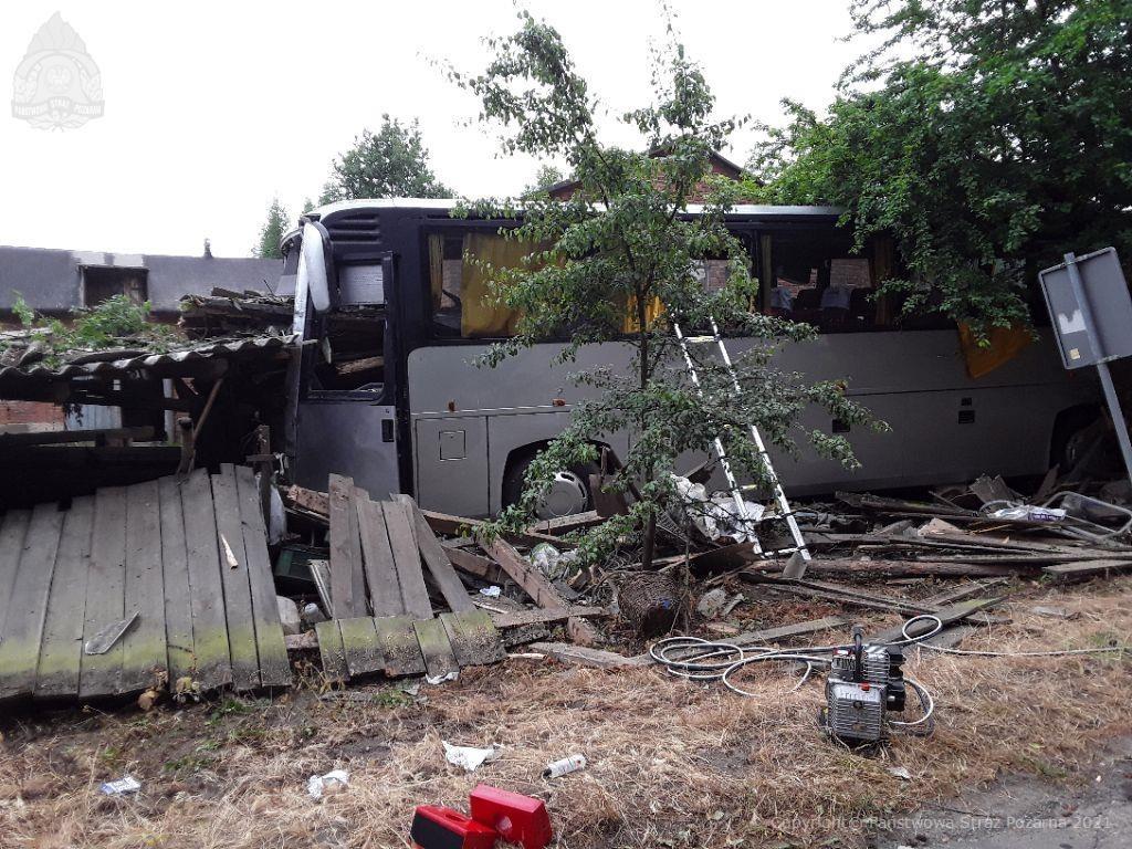Autobus wjechał do gospodarstwa, Parzniewice, powiat piotrkowski, Izabela Gajewska