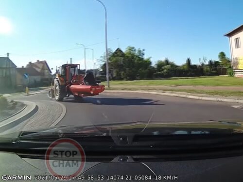 Jednorożec, powiat przasnyski, Prawo o ruchu drogowym, jazda na owijarce do bel