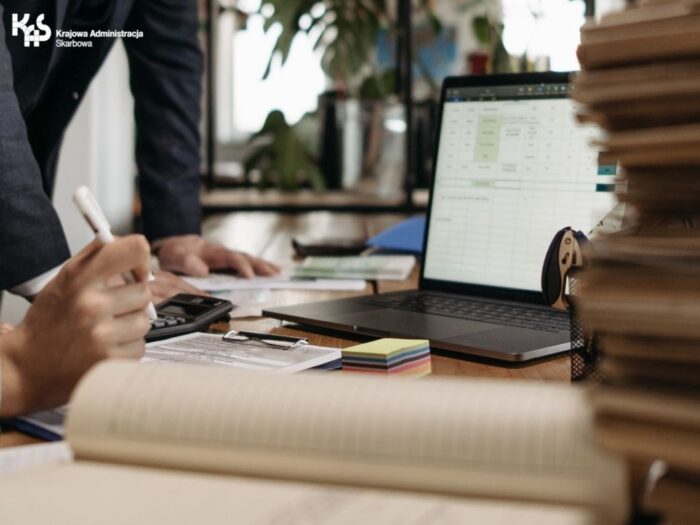 vat, wyłudzanie, fikcyjne faktury