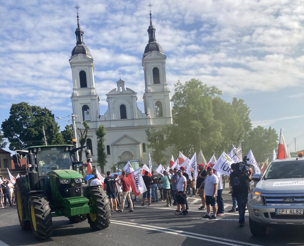 protesty rolników, blokada dróg, agrounia, walka z asf w Polsce, Srock