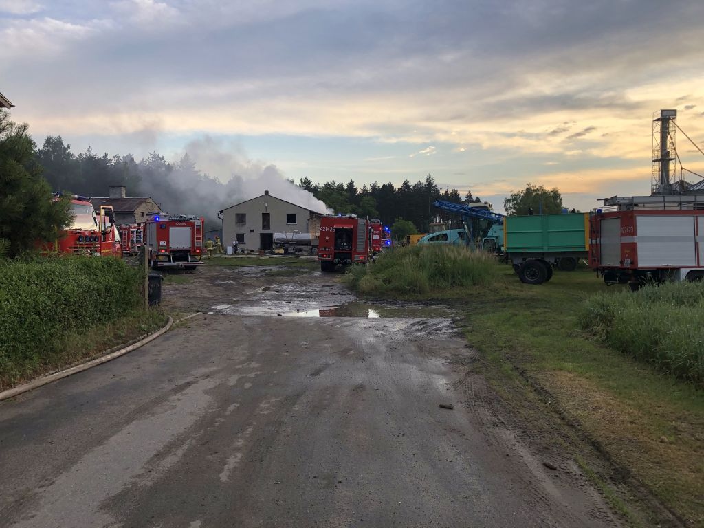 pożar chlewni w Starym Koźlu, KP PSP w Kędzierzynie Koźlu, hodowla trzody chlewnej