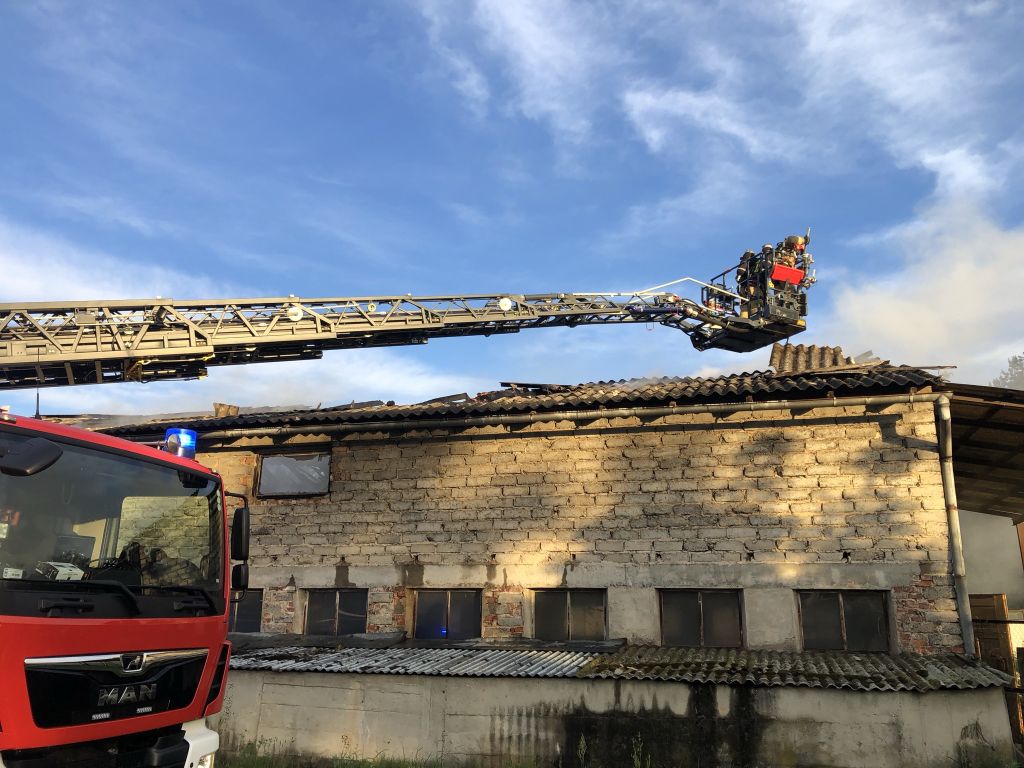 pożar chlewni w Starym Koźlu, KP PSP w Kędzierzynie Koźlu, hodowla trzody chlewnej