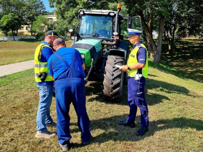 akcja "W trosce o bezpieczne żniwa!", kontrola maszyn rolniczych, OIP, KRUS